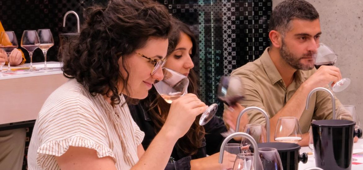 Apprendre à déguster le vin : un plaisir accessible à tous