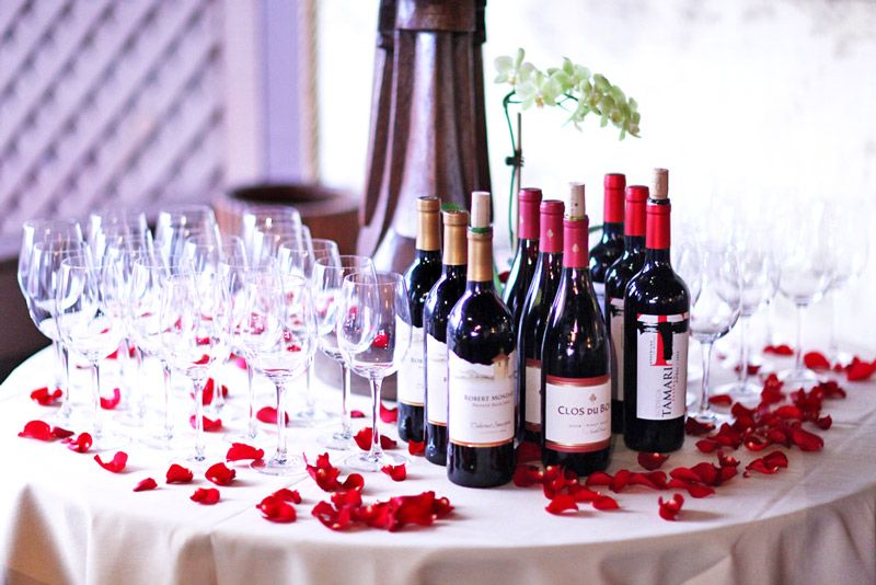 Comment choisir le vin parfait pour votre mariage ?