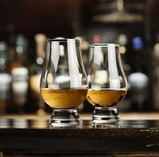 Verres à whisky, le choix idéal pour votre dégustation
